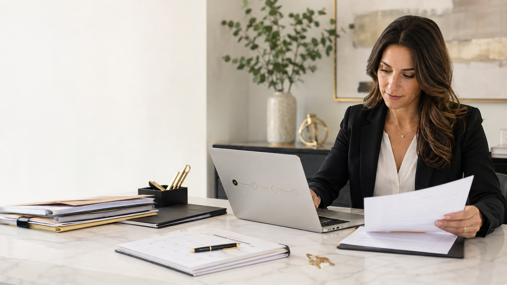How a Real Estate Transaction Coordinator Helps Keep Closings on Track